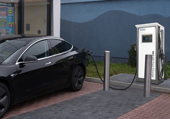150kW electric commercial ev charging station DC EV Charger Pile CCS2 Type2 Ocpp1.6
