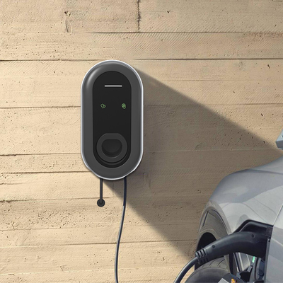 RCD Leakage Protection IP54 5KW 22KW AC EV Charging Pile for Tesla at Amusement Park