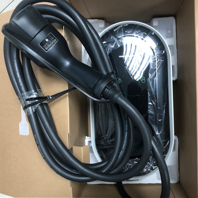 32A 3 Phase Type 2 EV Charger for Tesla Model 3 Portable and 50Hz±10Hz Grid Frequency