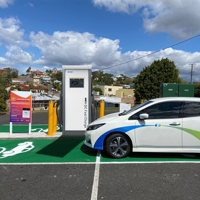 60KW-120KW Type 3 EVCS Plug In DC E Vehicle EV Fast Charging Station